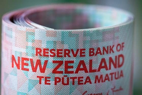 Big Pound-New Zealand Dollar Rise Following RBNZ Decision