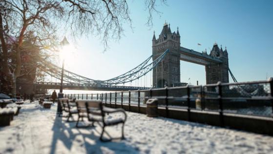 London midday: Shares outperform as miners, financials up on China hopes