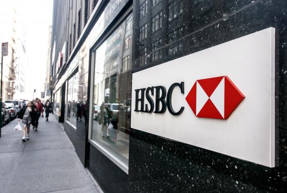 Here’s why Lloyds and HSBC share prices are sinking