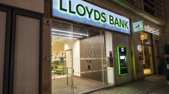 Lloyds share price could be at risk of a harsh reversal in July