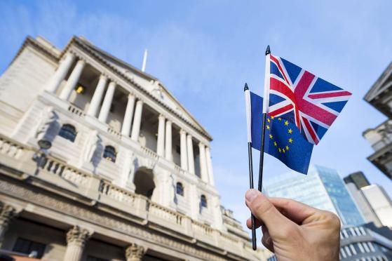 Pound Tipped to Win Back Ground Against Euro